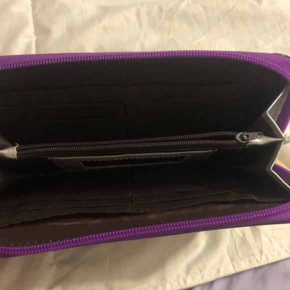 Wallet - Picture 3 of 3